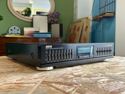 Ecualizador AKAI EA-M670